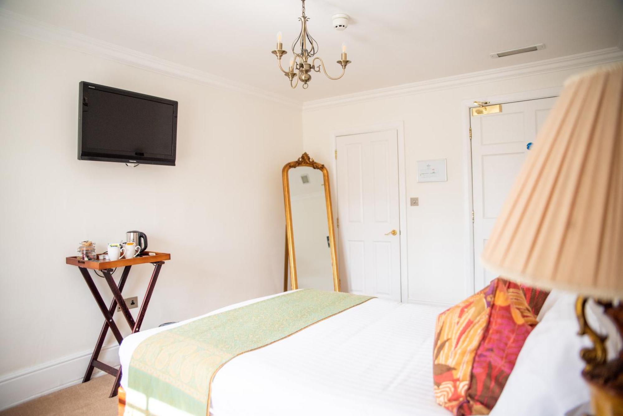 The Retreat New Forest, Hinton Christchurch  Extérieur photo